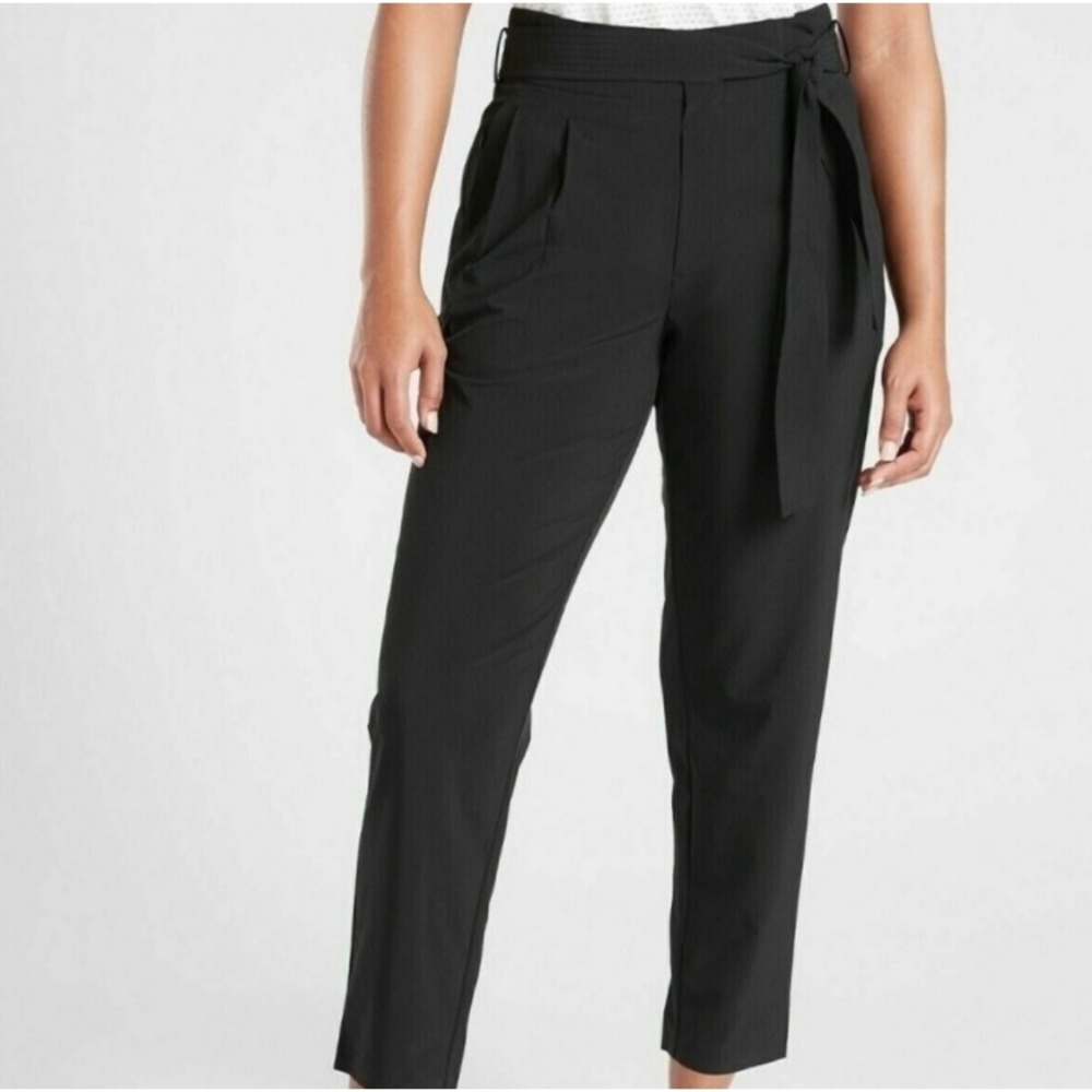 Athleta Skyline Pant ll Paper Bag Waist + Sash Black Career Pant Taper Leg SZ 0